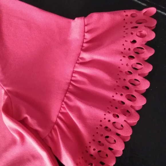 Banana Republic Barbie Vibes Top - Picture 15 of 16